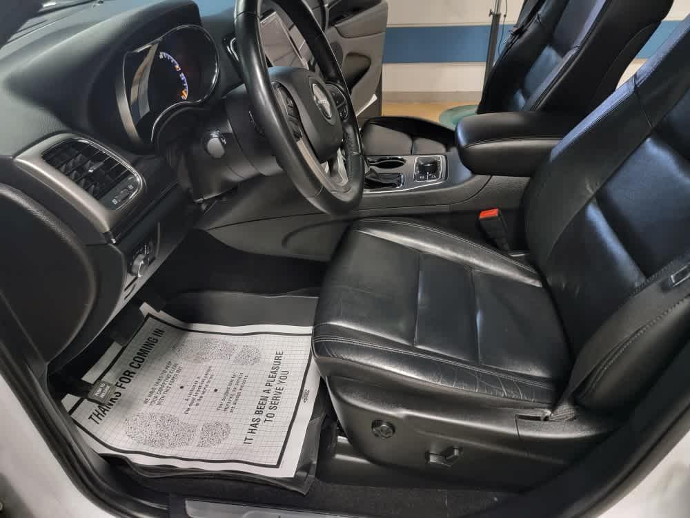 used 2022 Jeep Grand Cherokee WK car, priced at $29,895
