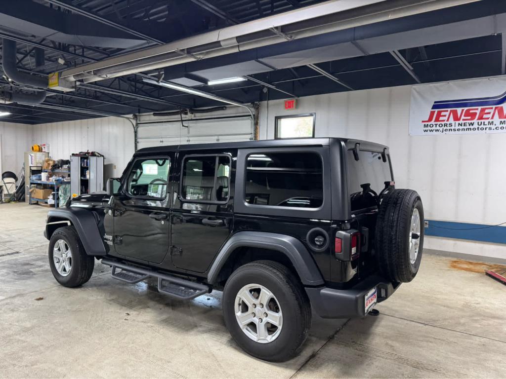 used 2019 Jeep Wrangler Unlimited car, priced at $27,995