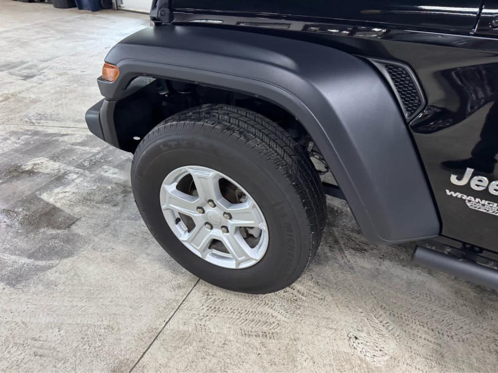 used 2019 Jeep Wrangler Unlimited car, priced at $27,995