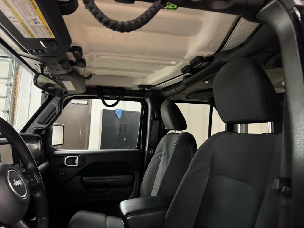 used 2019 Jeep Wrangler Unlimited car, priced at $27,995