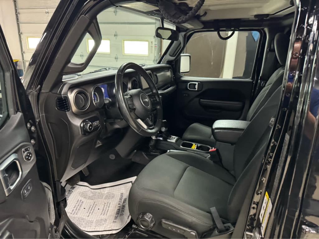 used 2019 Jeep Wrangler Unlimited car, priced at $27,995