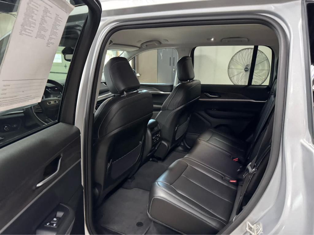 used 2023 Jeep Grand Cherokee car, priced at $36,895