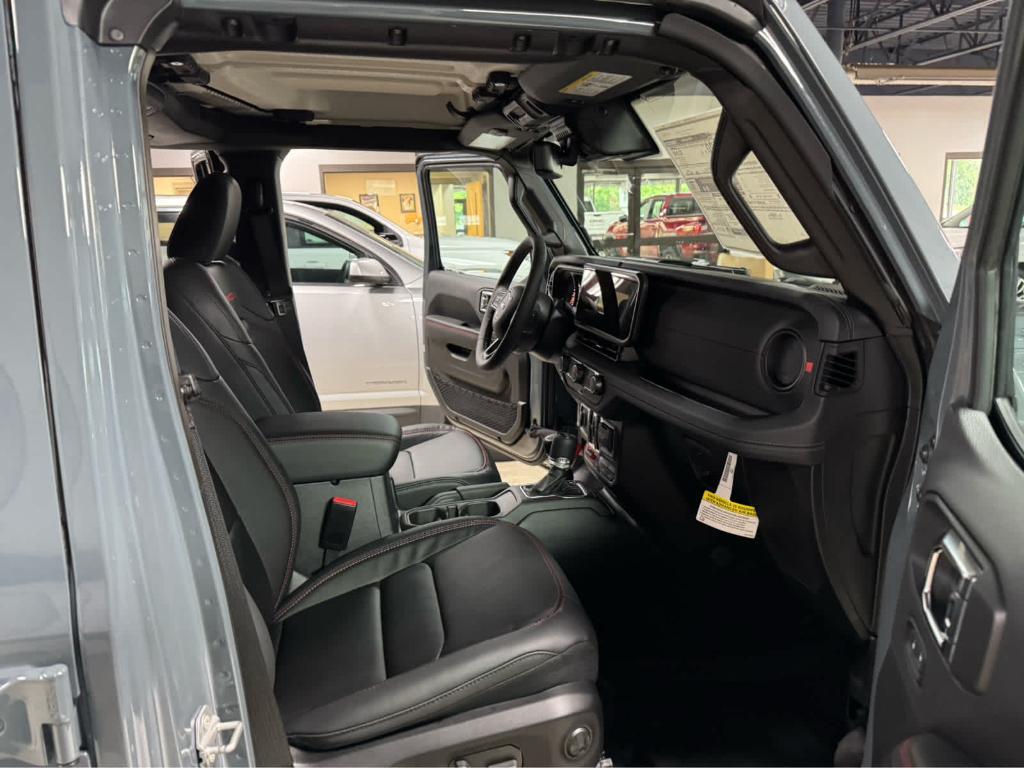 new 2025 Jeep Wrangler car, priced at $67,280