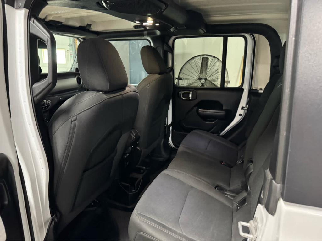 used 2021 Jeep Gladiator car, priced at $30,995