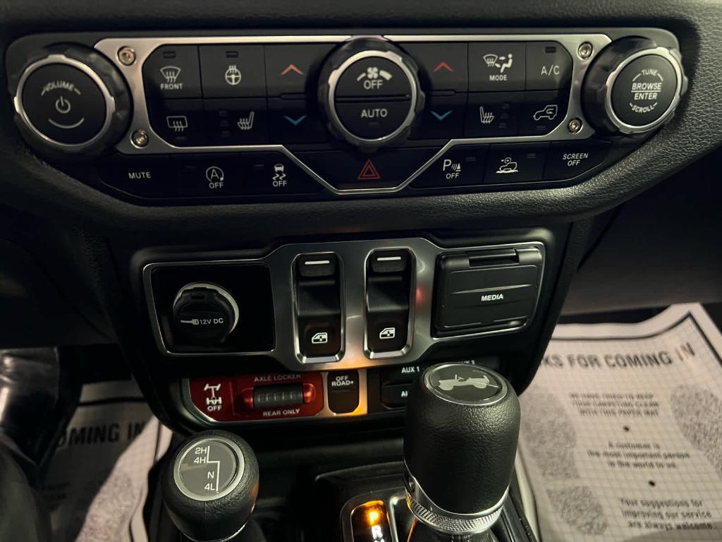 new 2025 Jeep Wrangler car, priced at $49,970