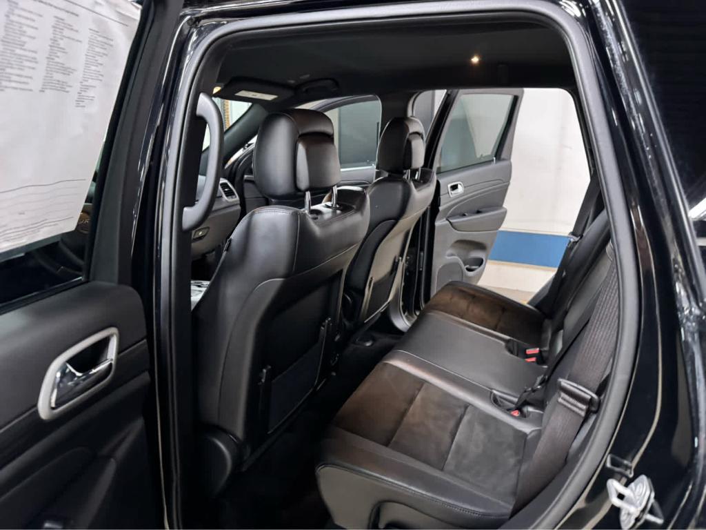 used 2022 Jeep Grand Cherokee WK car, priced at $29,395