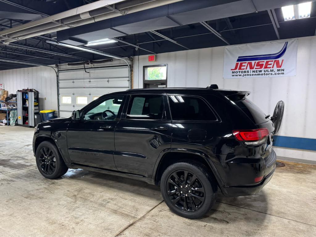 used 2022 Jeep Grand Cherokee WK car, priced at $29,395