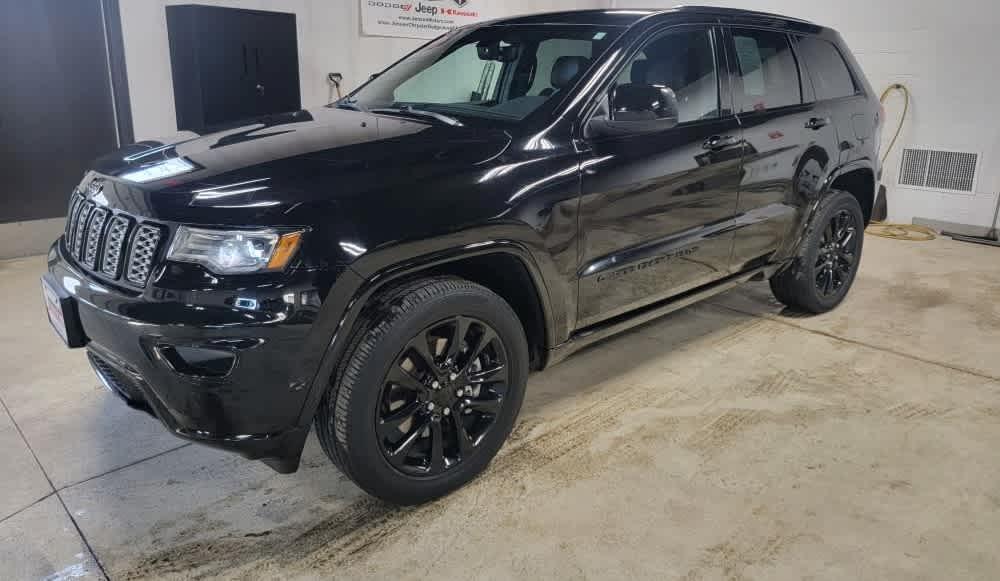used 2022 Jeep Grand Cherokee WK car, priced at $29,995