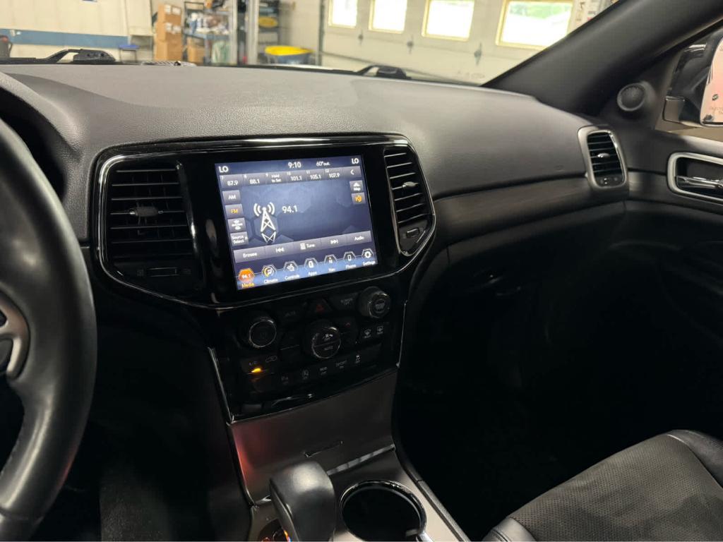 used 2022 Jeep Grand Cherokee WK car, priced at $29,395