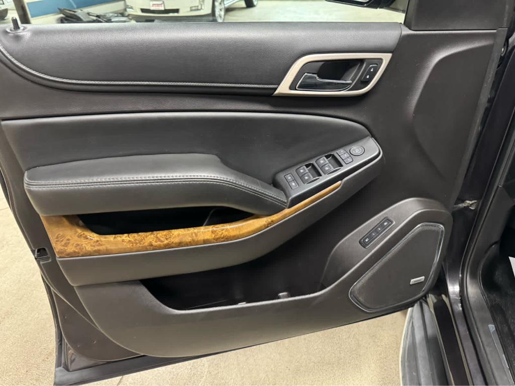 used 2016 GMC Yukon car, priced at $20,995