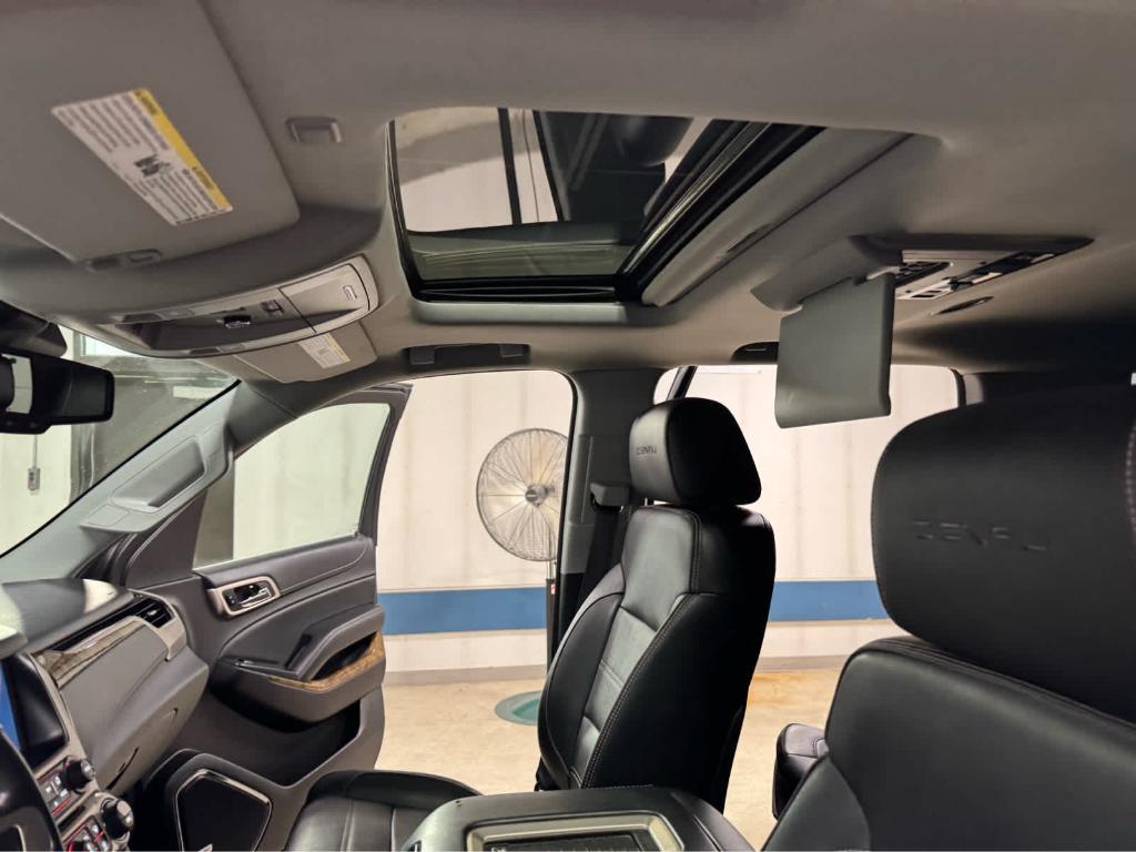 used 2016 GMC Yukon car, priced at $20,995