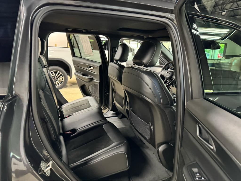 used 2023 Jeep Grand Cherokee car, priced at $34,795