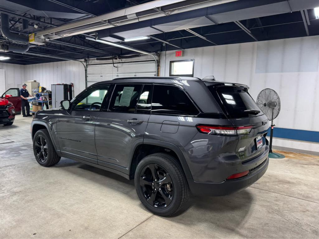 used 2023 Jeep Grand Cherokee car, priced at $34,795