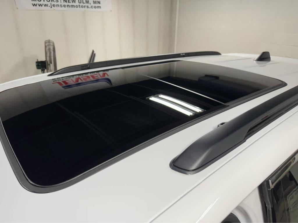 new 2025 Jeep Grand Cherokee car, priced at $53,335