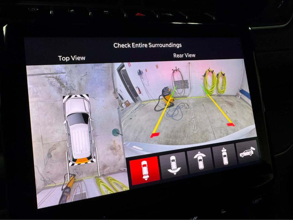 new 2025 Jeep Grand Cherokee car, priced at $53,335