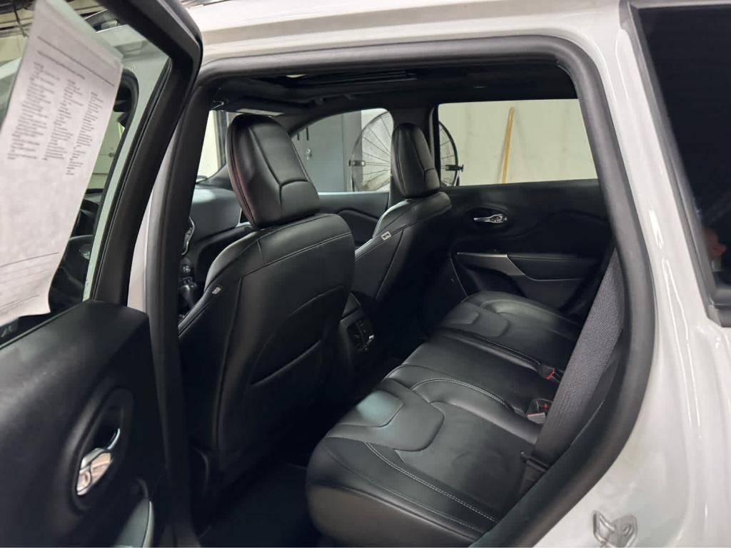 used 2021 Jeep Cherokee car, priced at $24,895