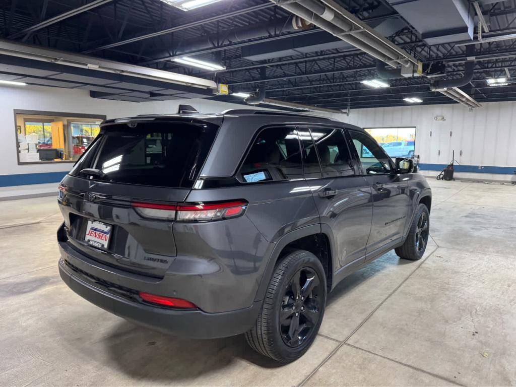 used 2023 Jeep Grand Cherokee car, priced at $34,995