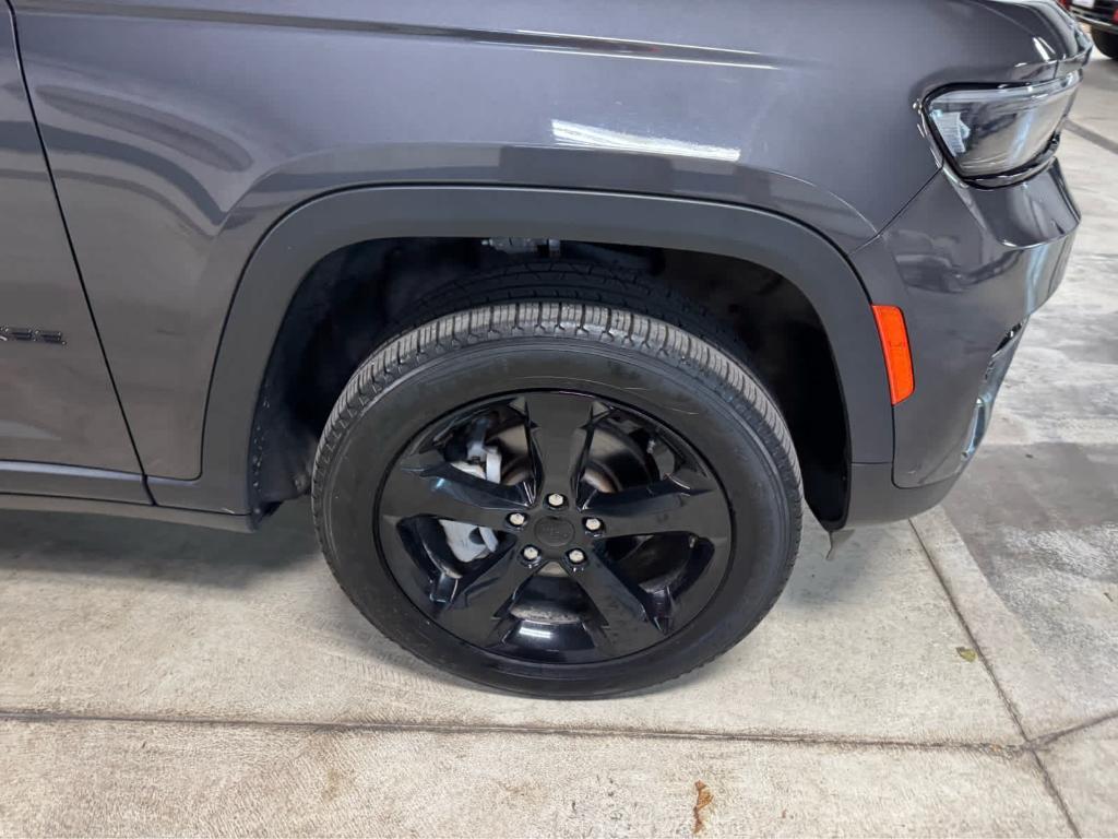 used 2023 Jeep Grand Cherokee car, priced at $34,995