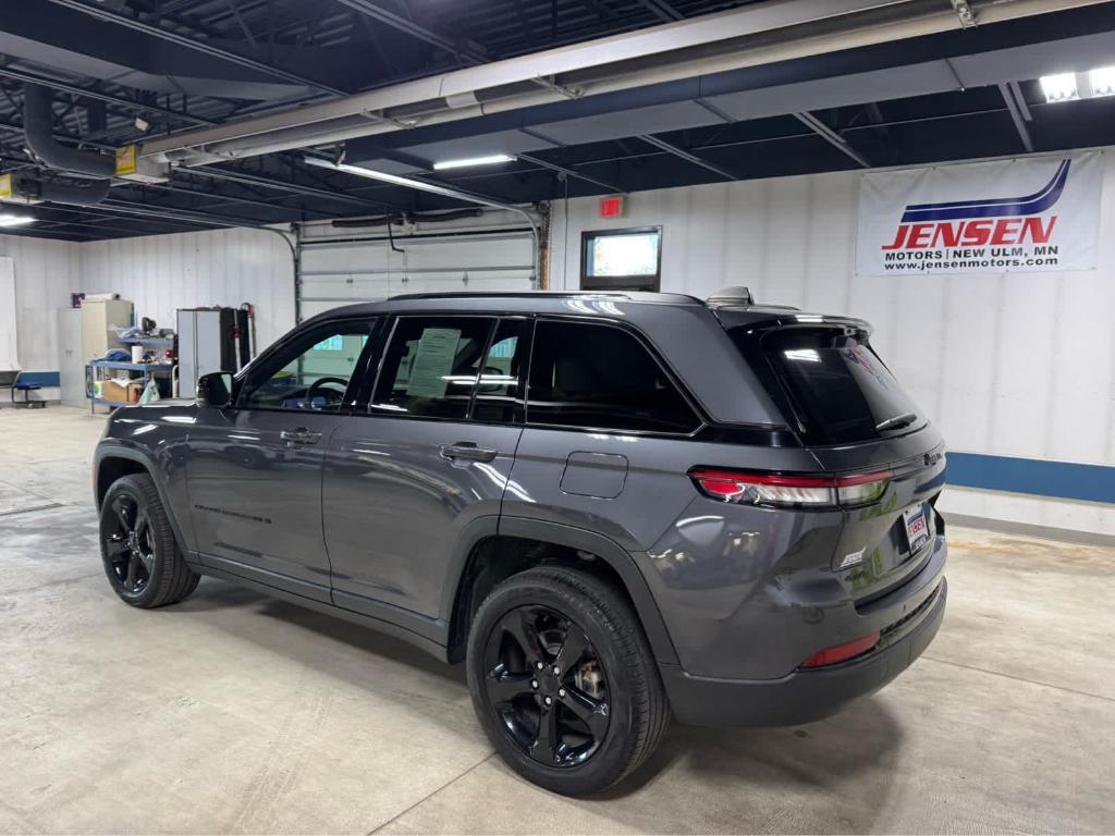 used 2023 Jeep Grand Cherokee car, priced at $34,995
