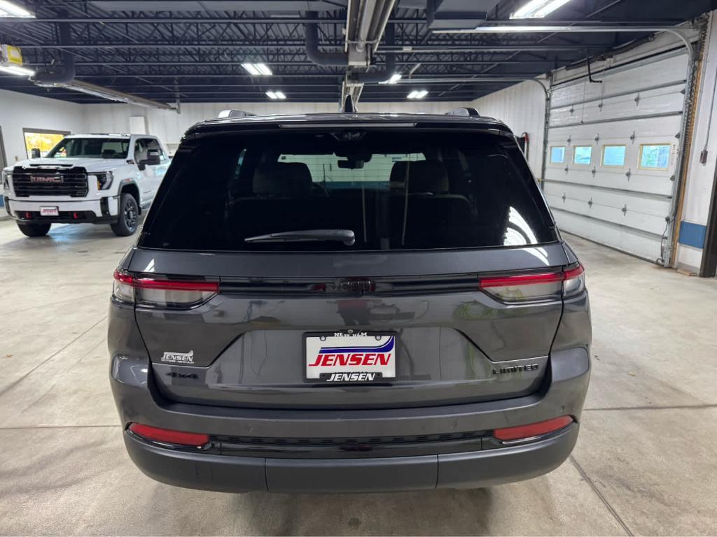 used 2023 Jeep Grand Cherokee car, priced at $34,995