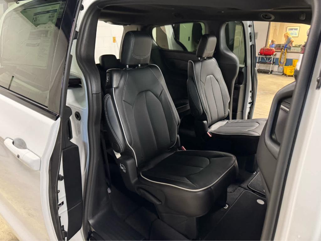 new 2026 Chrysler Pacifica car, priced at $55,147