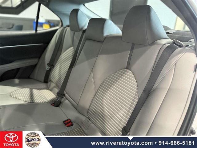 used 2019 Toyota Camry Hybrid car, priced at $22,995