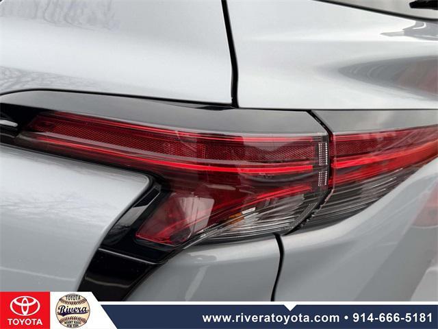 used 2022 Toyota Sienna car, priced at $38,595