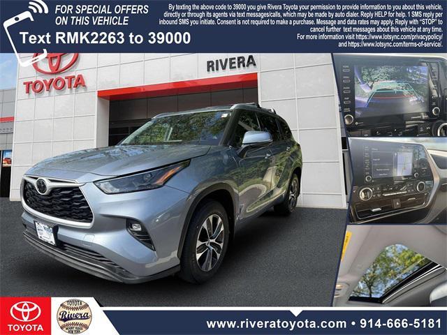 used 2022 Toyota Highlander car, priced at $36,995
