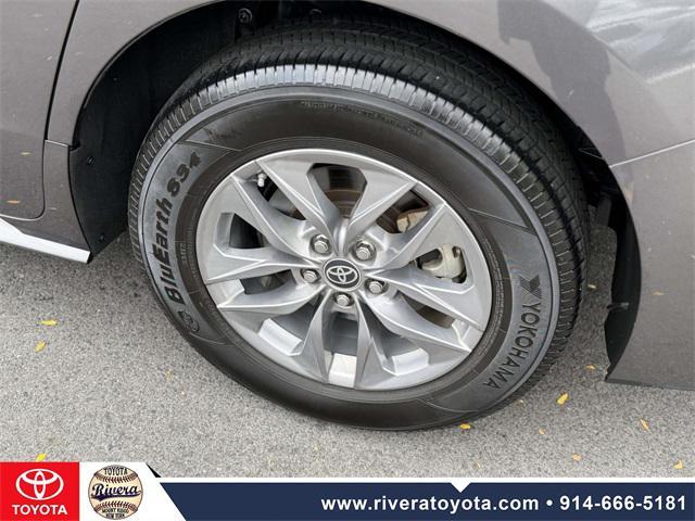 used 2022 Toyota Sienna car, priced at $39,995