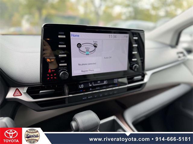 used 2022 Toyota Sienna car, priced at $39,995