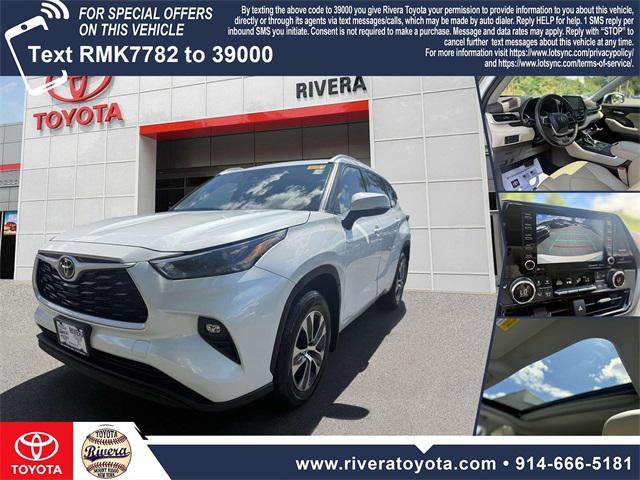 used 2022 Toyota Highlander car, priced at $36,995