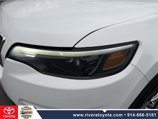 used 2020 Jeep Cherokee car, priced at $18,995