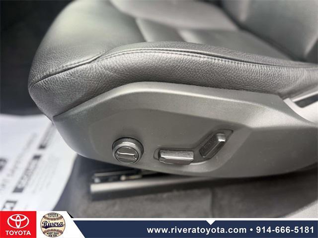 used 2023 Volvo XC60 car, priced at $32,995