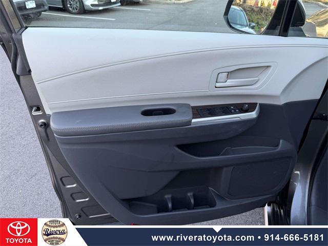 used 2023 Toyota Sienna car, priced at $37,995