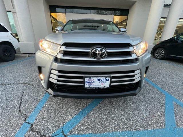 used 2019 Toyota Highlander car, priced at $23,595