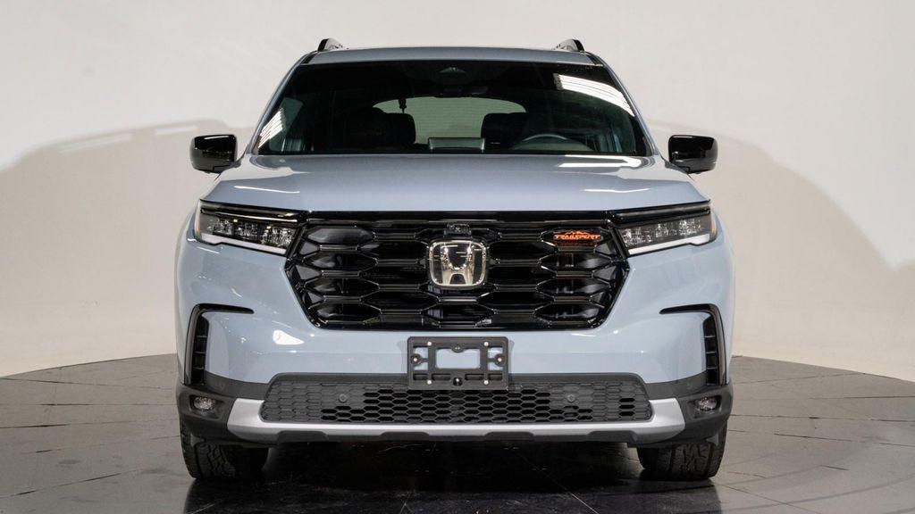 used 2025 Honda Pilot car, priced at $47,493