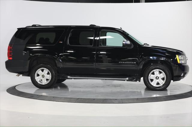 used 2007 Chevrolet Suburban car, priced at $17,981