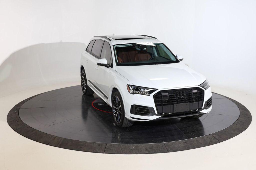 used 2024 Audi Q7 car, priced at $49,714