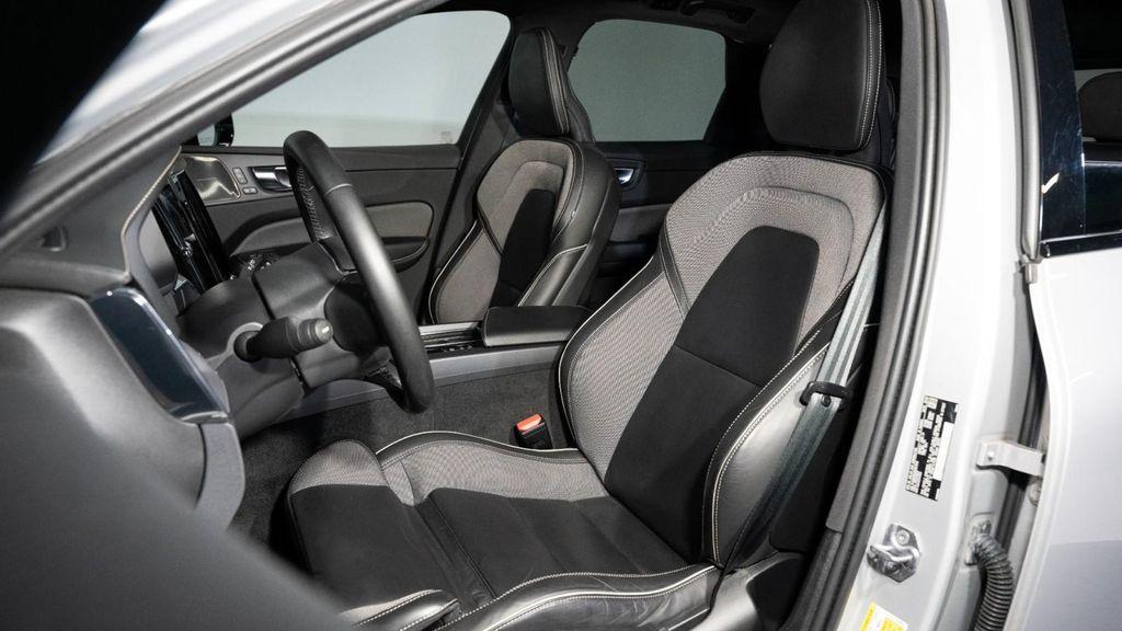 used 2022 Volvo XC60 car, priced at $40,623