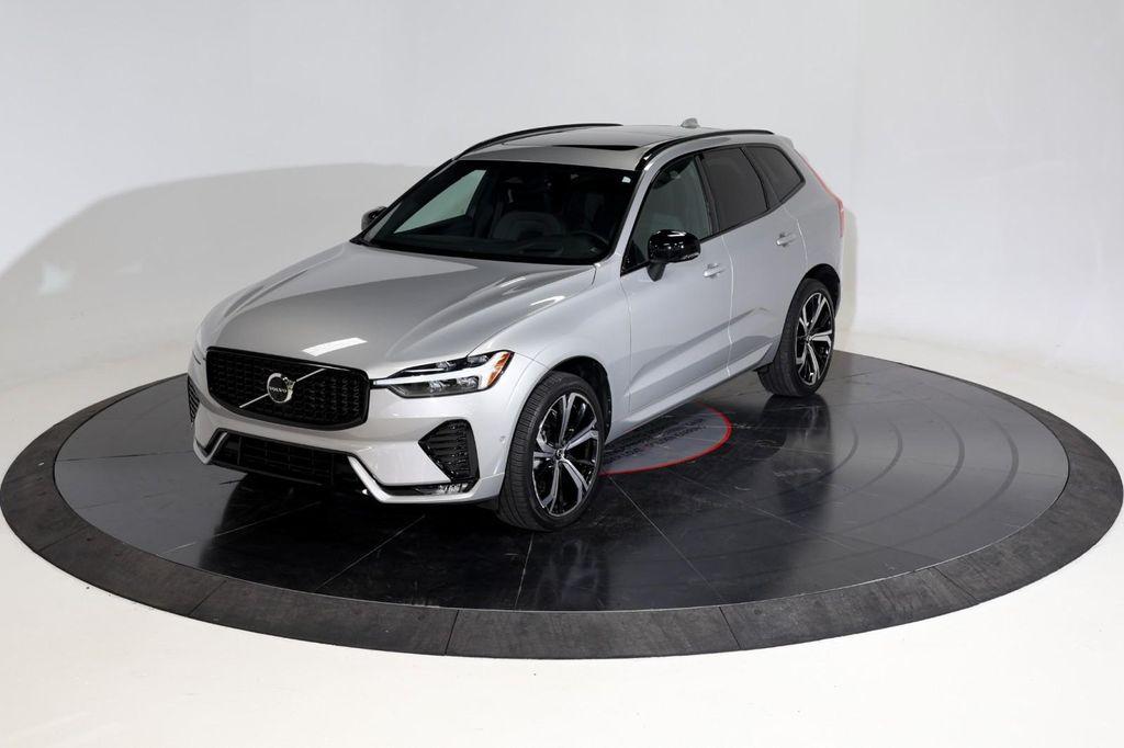 used 2022 Volvo XC60 car, priced at $40,623