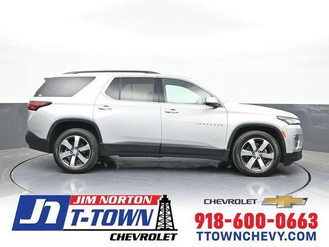 used 2022 Chevrolet Traverse car, priced at $25,976