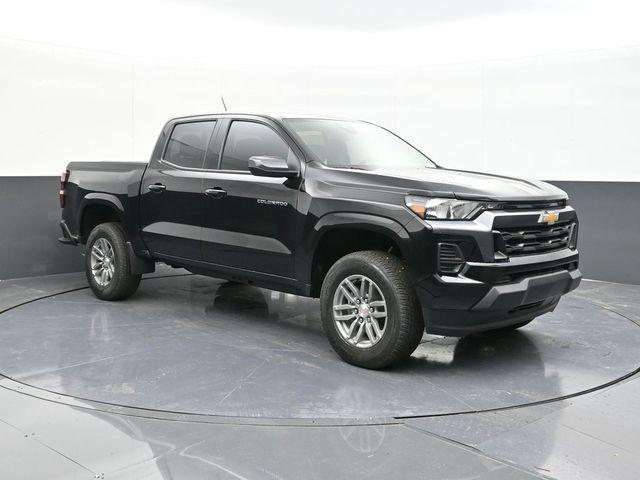 new 2025 Chevrolet Colorado car, priced at $34,355