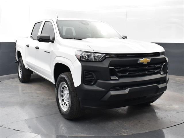 new 2024 Chevrolet Colorado car, priced at $31,700