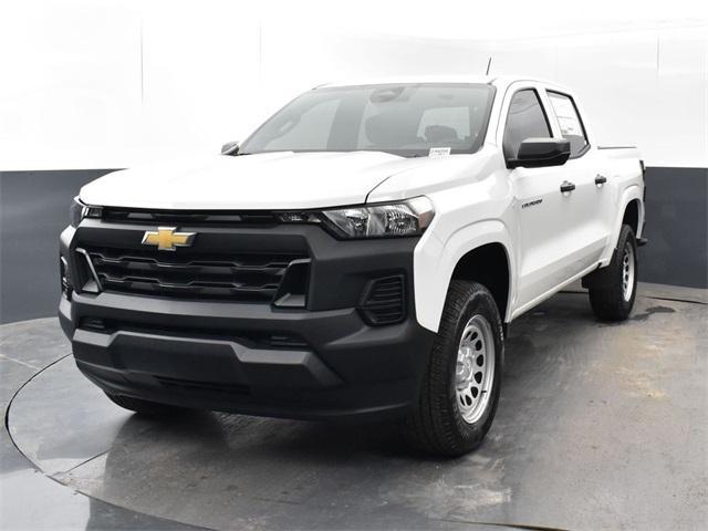 new 2024 Chevrolet Colorado car, priced at $31,700