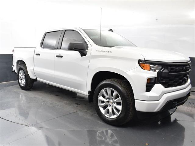 new 2025 Chevrolet Silverado 1500 car, priced at $40,900