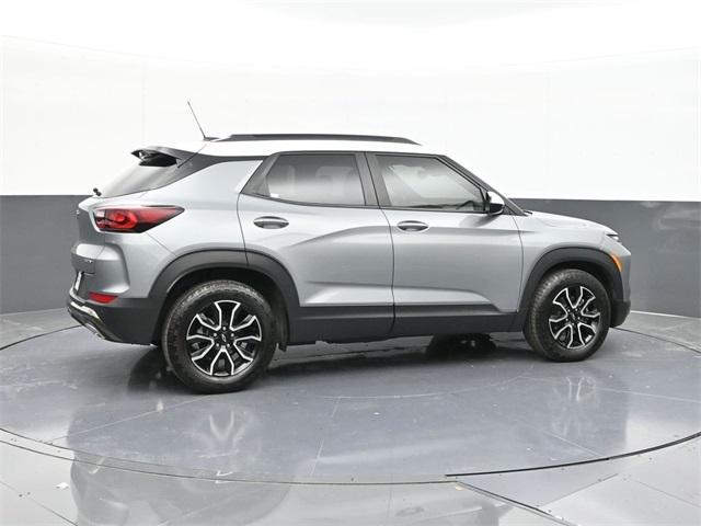 new 2025 Chevrolet TrailBlazer car, priced at $29,995