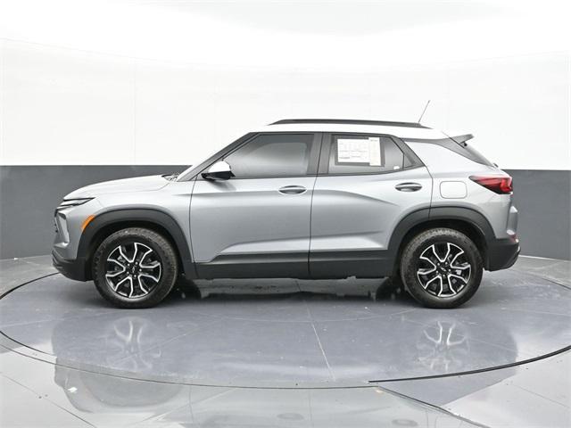 new 2025 Chevrolet TrailBlazer car, priced at $29,995