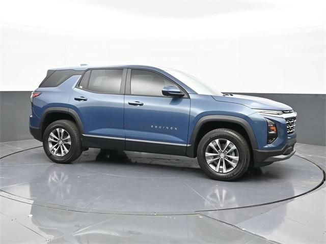 new 2026 Chevrolet Equinox car, priced at $31,205