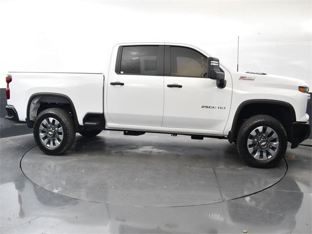 new 2025 Chevrolet Silverado 2500 car, priced at $55,000