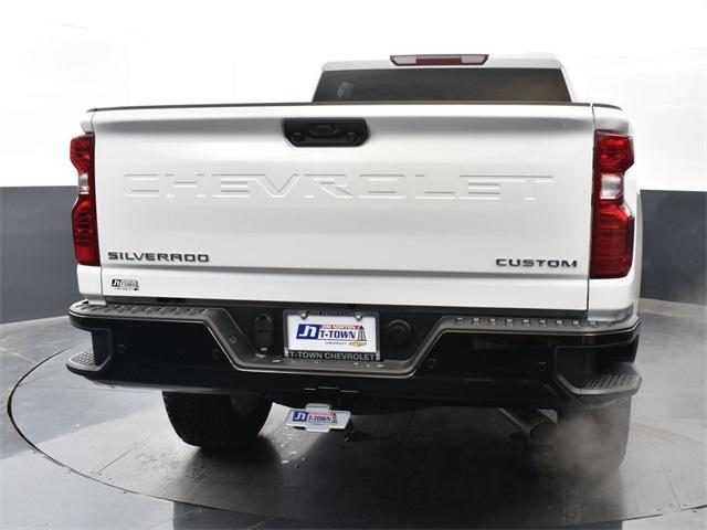 new 2025 Chevrolet Silverado 2500 car, priced at $55,000